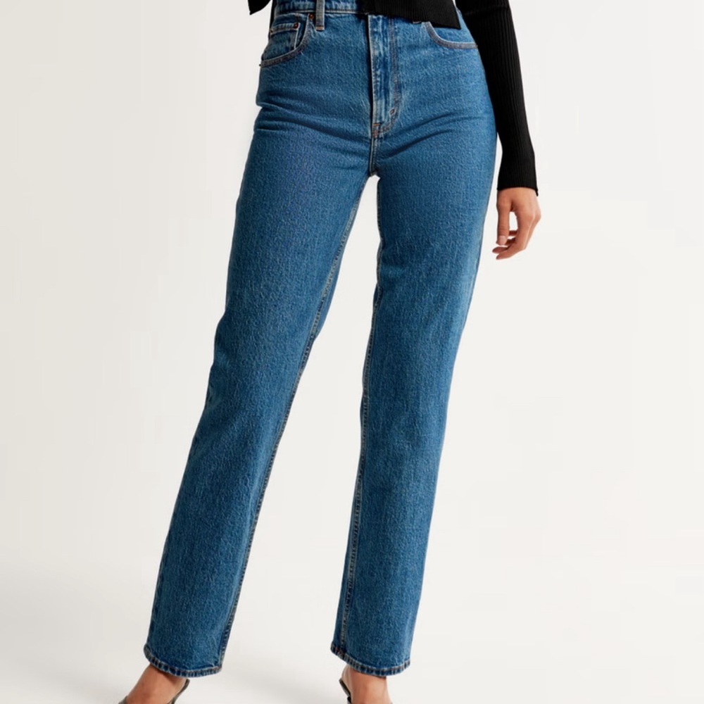Ultra High Rise 90s Straight Jean